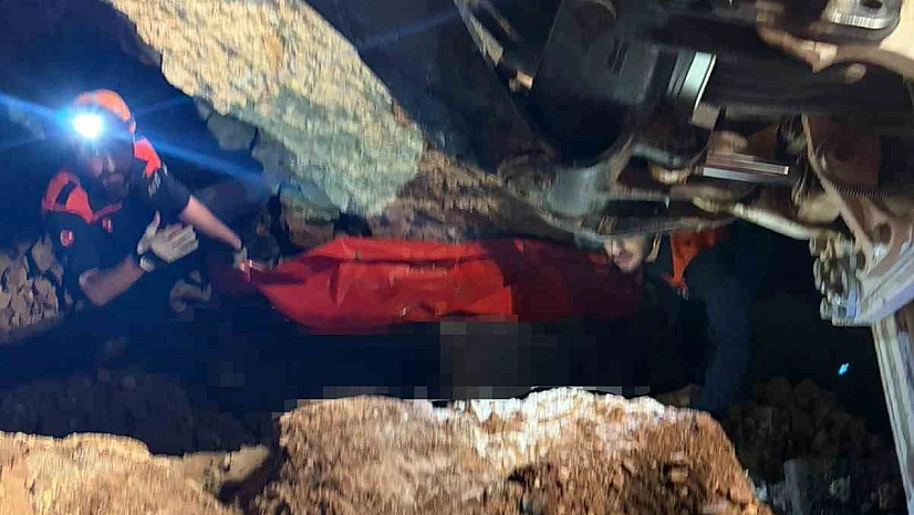 Elazığ'da Su Boru Hattı Çalışmasında Göçük: 1 Ölü