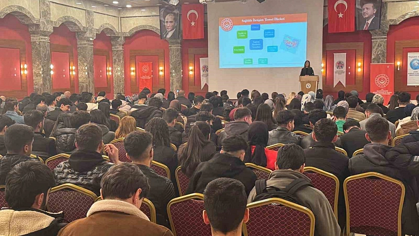 Fırat Üniversitesi'nde Kadına Şiddetle Mücadele Eğitimi Verildi