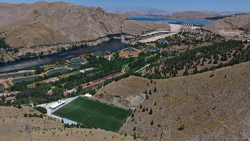 Keban Baraj Gölü Manzaralı Stat Dronla Havadan Görüntülendi