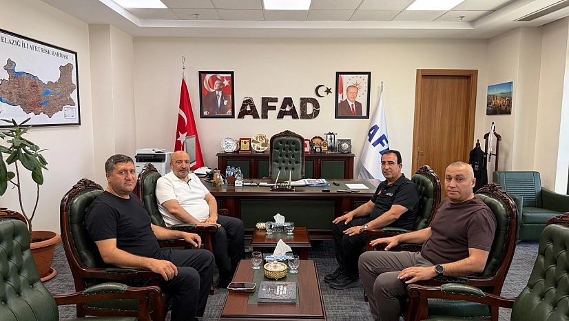 Milletvekili Açıkkapı'dan Elazığ AFAD İl Müdürlüğüne Teşekkür Ziyareti