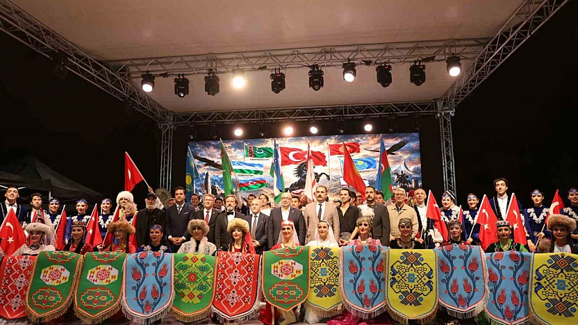 29. Hazar Şiir Akşamları'nda Gösteriler Büyük Beğeni Topladı