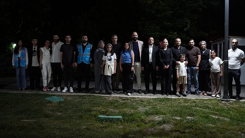 Anahtar Parti Elazığ İl Başkanlığı'ndan Vatandaşlara Aşure İkramı