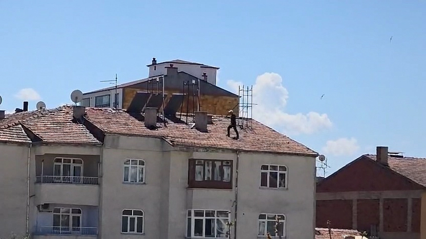 Tehlikeye Davetiye: Çatıda Güvenliksiz Çalışma