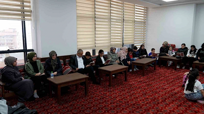 Elazığ'da 'Ailemle Okuyorum' Etkinliği Düzenlendi