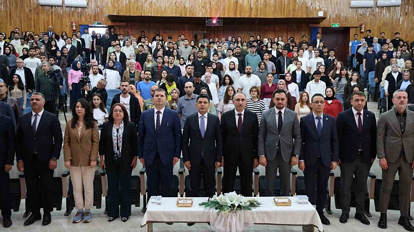 Elazığ'da 'Türkiye Yüzyılında Ulaştırma Vizyonu' Programı Gerçekleştirildi