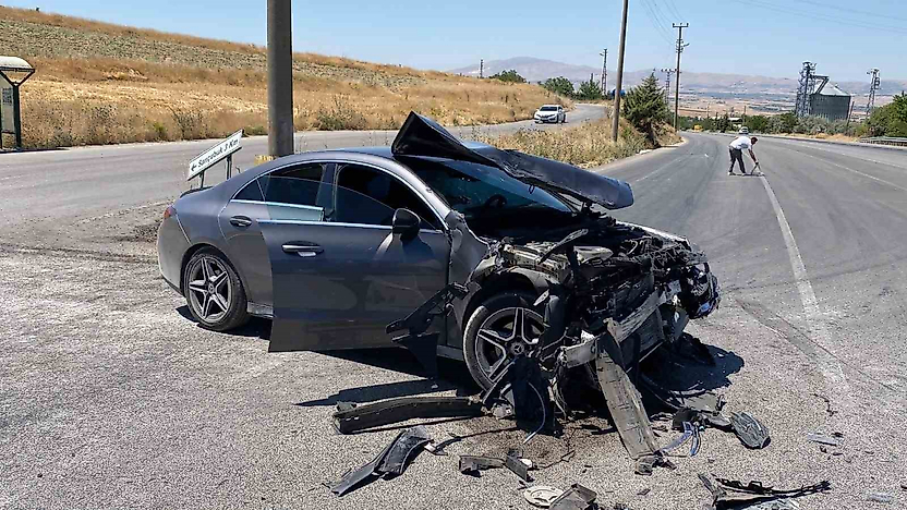 Elazığ'da Ağustos Ayında 377 Trafik Kazası: 298 Yaralı