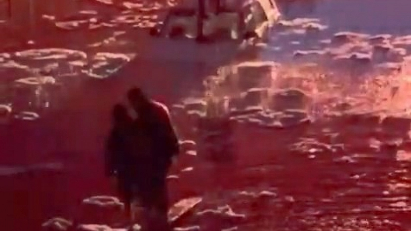 Elazığ'da Alt Geçitte Mahsur Kalanlar İtfaiye Ekiplerince Kurtarıldı