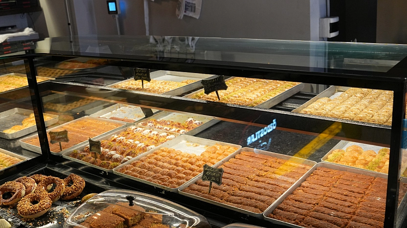 Elazığ'da Bayram Mesaisi: Tatlı Telaşı Başladı