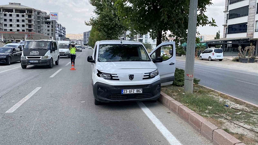 Elazığ'da Feci Kaza: Kadın Ağır Yaralandı