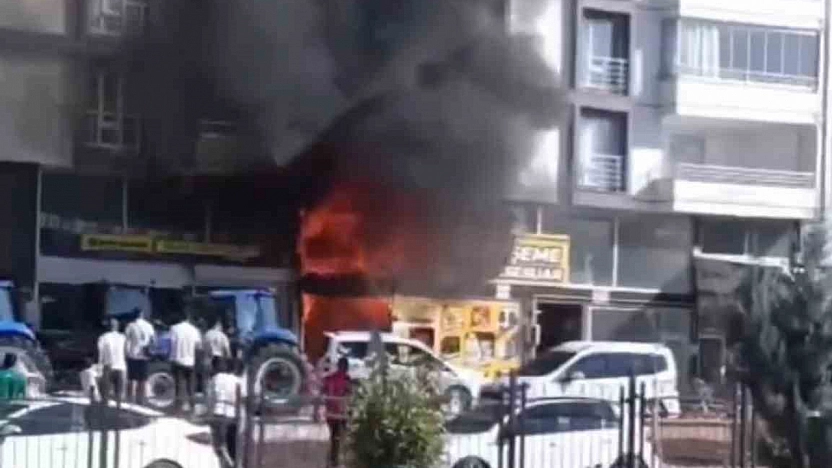 Elazığ'da İş Yerinde Korkutan Yangın