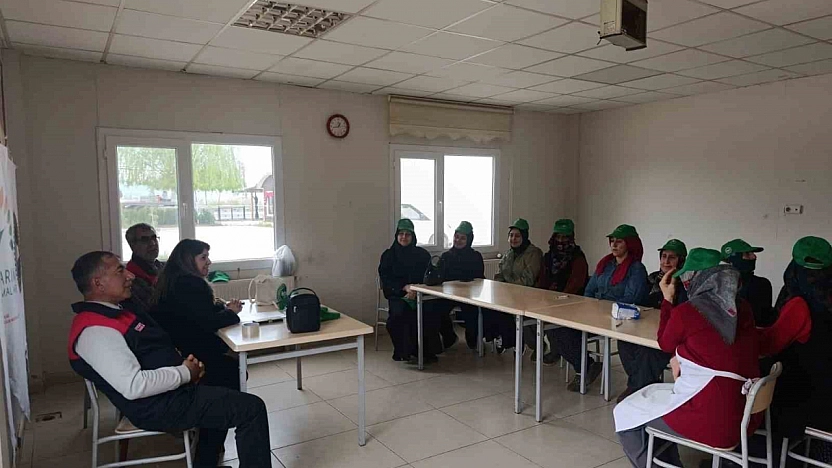 Elazığ'da Kadın Çiftçilere Destek: Tarım Eğitimi Başladı