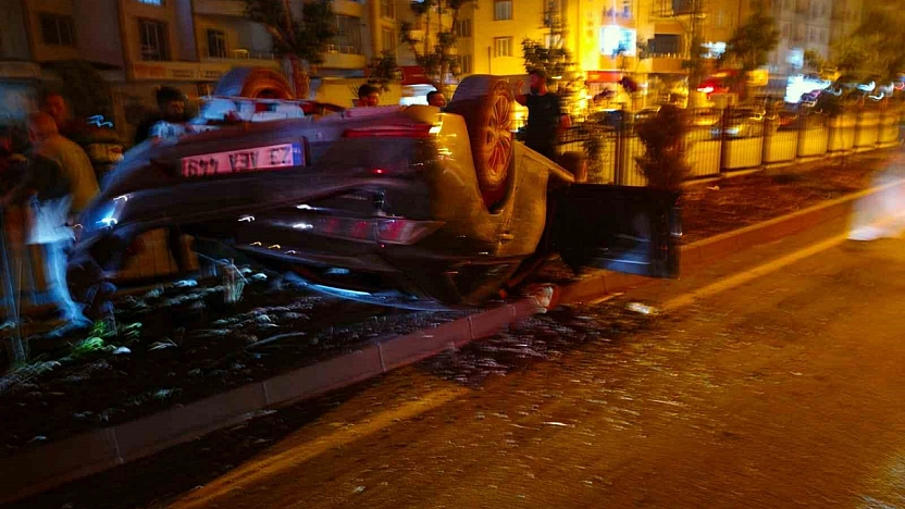 Elazığ'da Trafik Kazasında 5 Kişi Yaralandı