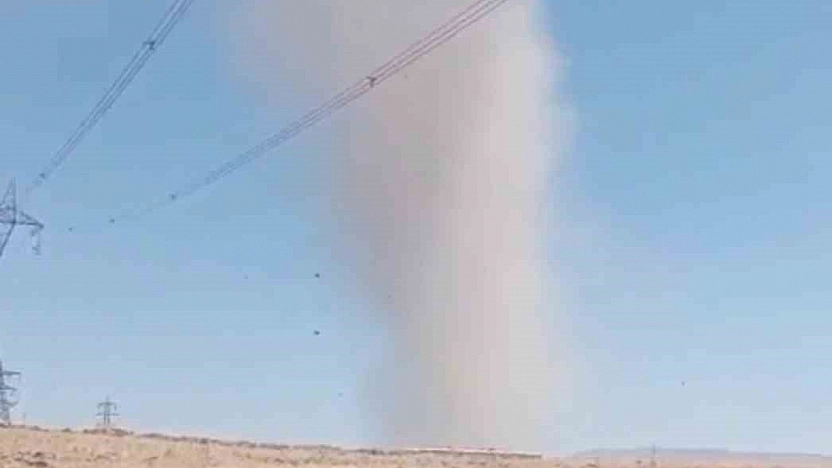 Elazığ'da Hortum Paniği Kameralara Yansıdı