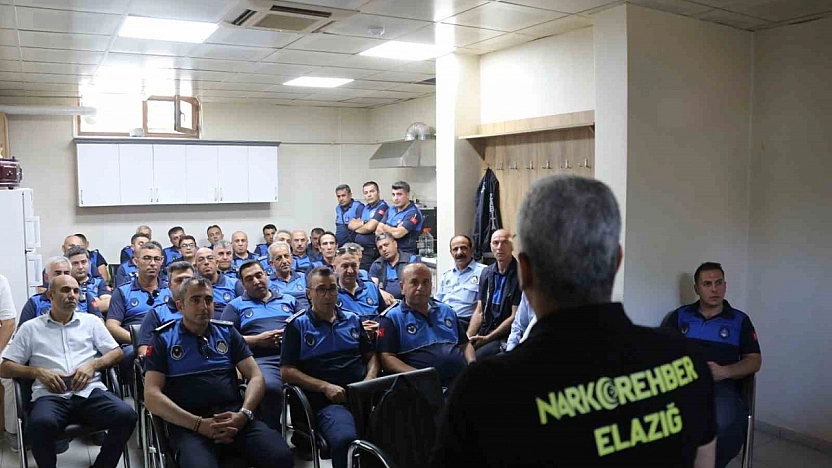 Elazığ'da Narkorehber Semineriyle Uyuşturucuyla Mücadele Anlatıldı