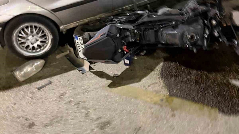 Elazığ'da Motosiklet ile Otomobil Kaza Yaptı: 1 Yaralı