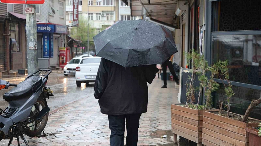 Elazığ'da Yağmur Etkili Oluyor