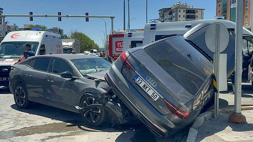 Elazığ'da Trafik Kazalarında Temmuz Bilançosu: 1 Ölü, 345 Yaralı