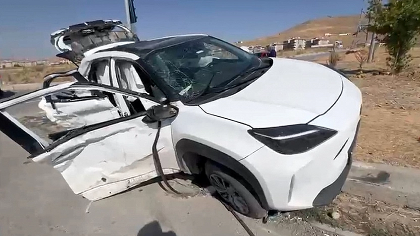 Elazığ'da Tır Kazası Korkuttu: 4 Kişi Yaralandı