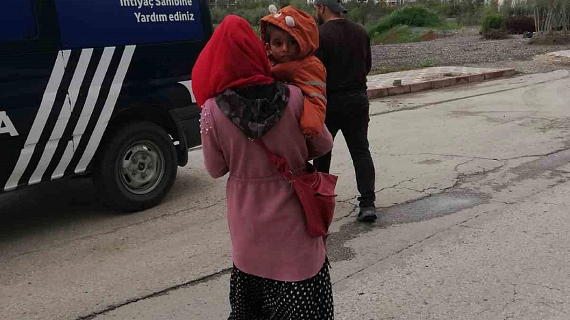 Elazığ'da Dilencilere Operasyon Düzenlendi
