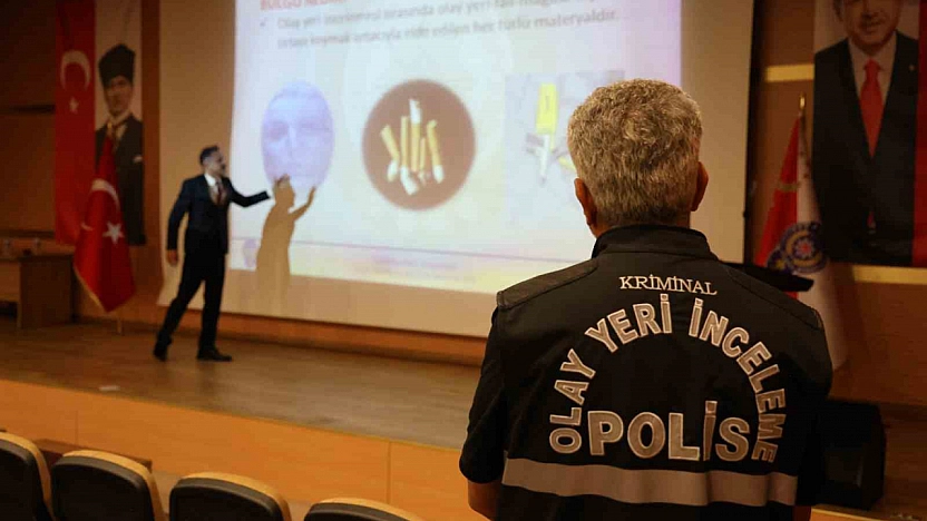 Elazığ'da İtfaiye Ve Sağlık Personeline Adli Delil Eğitimi Verildi