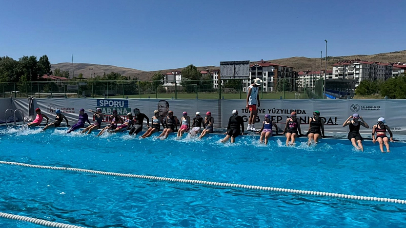 Elazığ'ın 10 İlçesinde Sporun Yaz Mesaisi Sürüyor