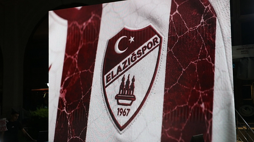 Elazığspor'da Yeni Sezon Heyecanı: 2026-2027 Formaları Tanıtıldı