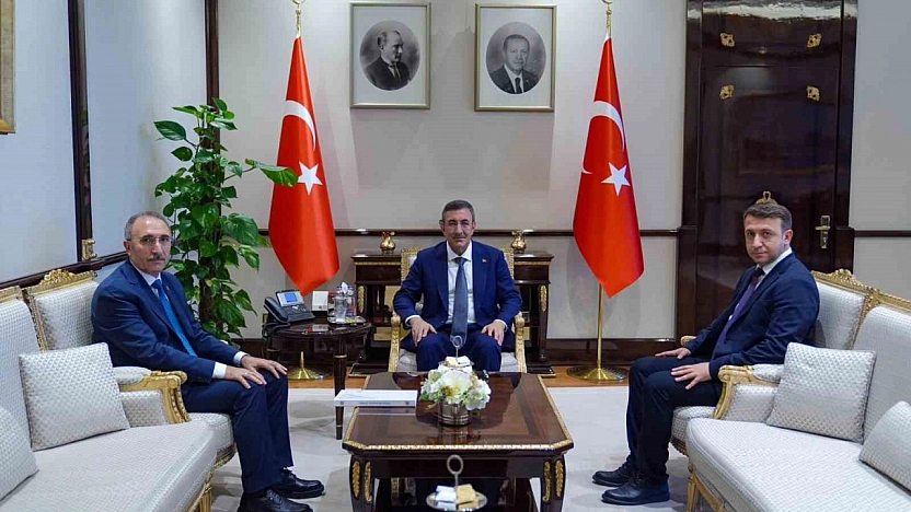 FÜ Rektörü Göktaş'tan Cumhurbaşkanı Yardımcısı Yılmaz'a Ziyaret