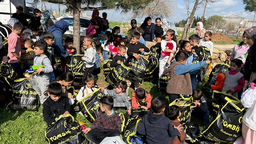 Gülnar Karagöl Mardin Kızıltepe'de Çocuklar ve Aileler ile Buluştu