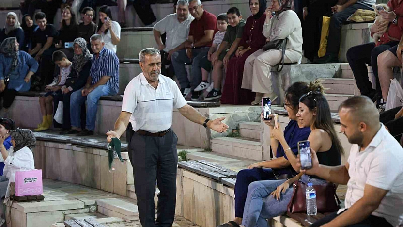 Ustasının 'Halayı Bırakma' Vasiyetini 54 Yıldır Oynayarak Yaşatıyor