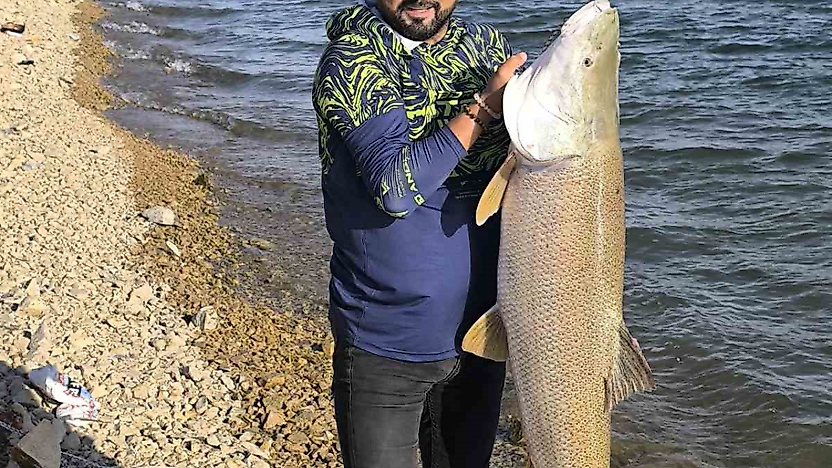 Keban Baraj Gölü'nde Dev Turna Şaşırttı: Tam 30 Kilo