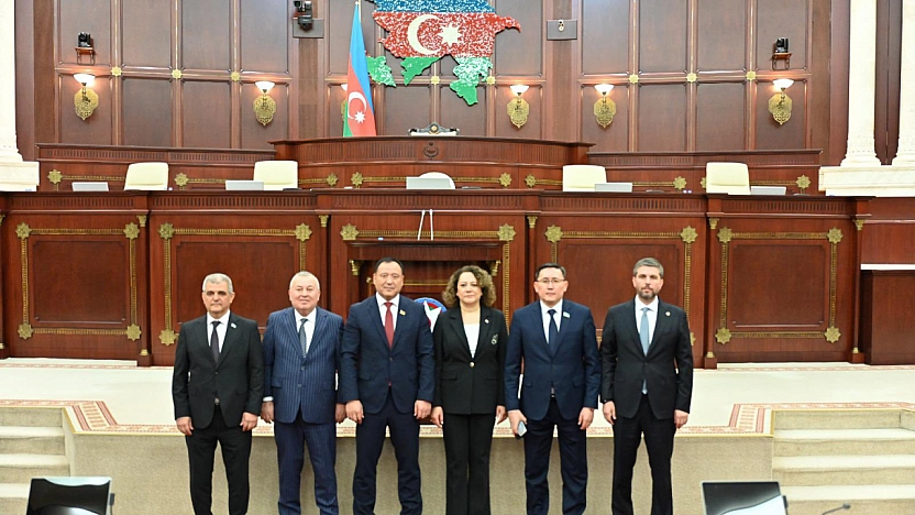 Milletvekili Nazırlı Bakü'de