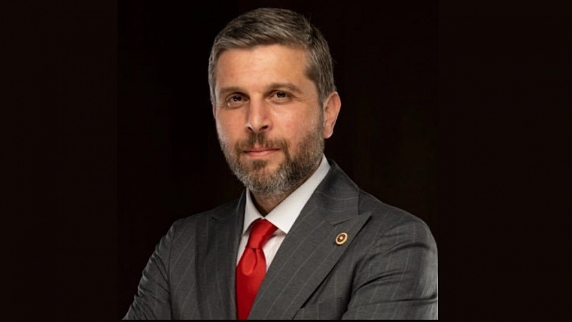 Nazırlı'dan AK Parti'nin 25. Yılına Özel Mesaj: 'Bu Bir Çeyrek Asırlık Dönüşüm Hikâyesidir'