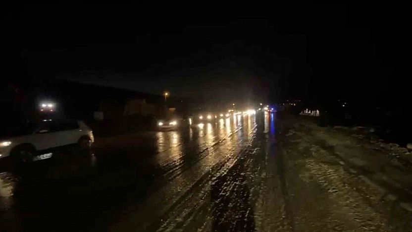 Sel Nedeniyle Kapanan Elazığ-Tunceli Yolu Yeniden Ulaşıma Açıldı