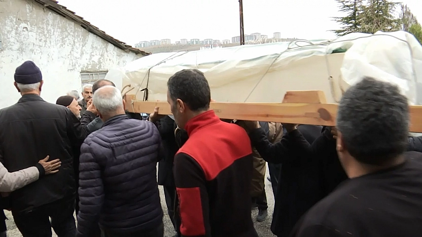 Son Yolculuğuna Uğurlandı