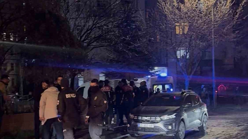 Trafikte Tartışma Büyüdü: 10 Kişi Gözaltında