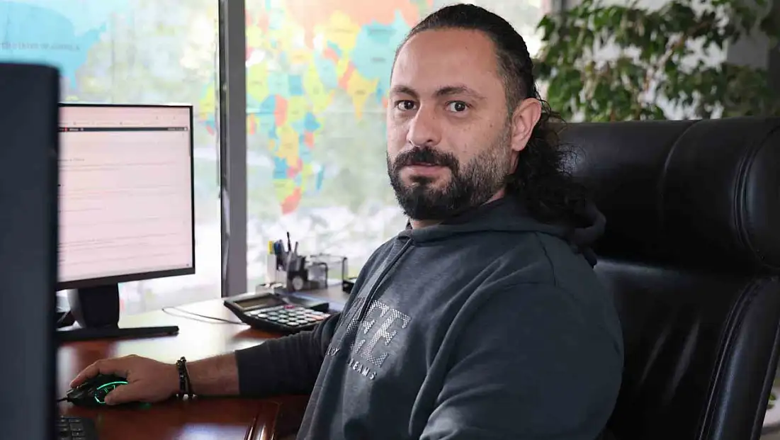 E-ticaret Uzmanı Sanaç, bir ürünü 100 liraya alıp 150 liraya sattığınızda yaklaşık 60 lira zarar edebileceğinizi belirtti.