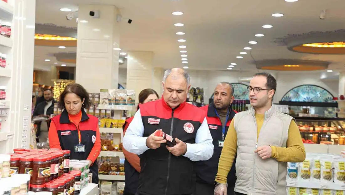 Elazığ'da gıda denetimleri devam ediyor.