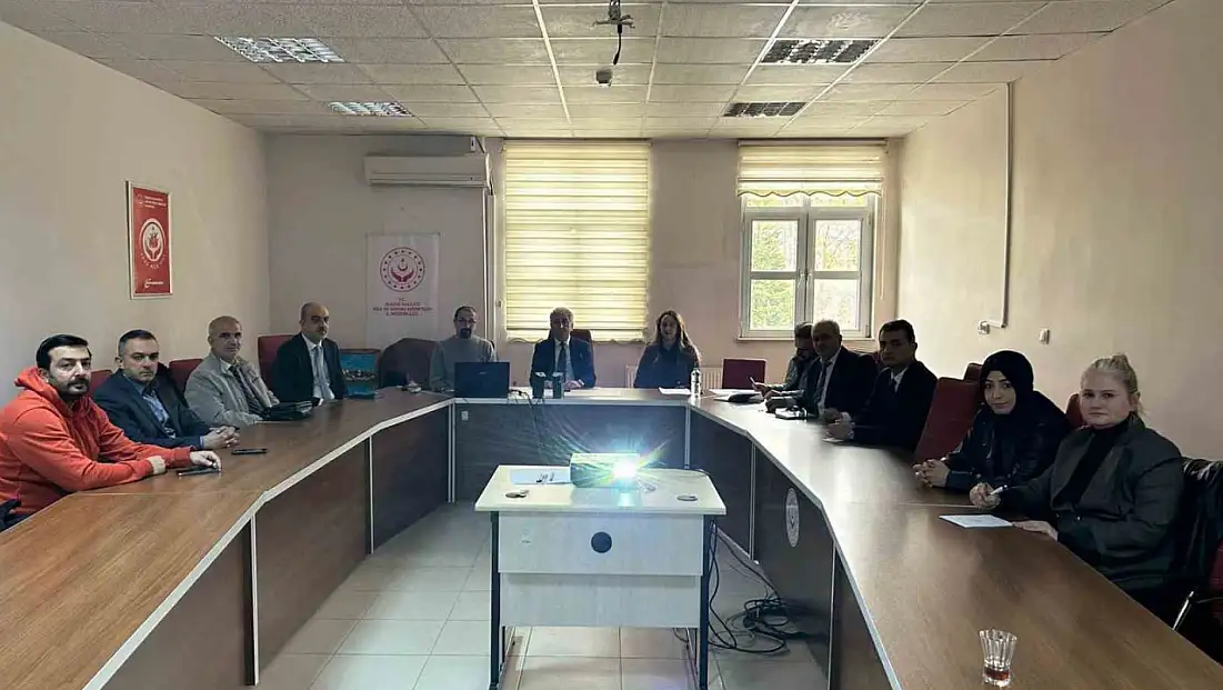 Elazığ'da psikososyal destek üzerine eğitim çalışması gerçekleştirildi.