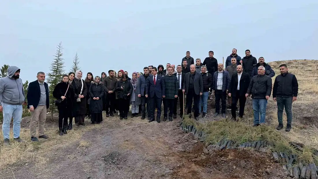 Sivrice'de Öğretmenler Günü dolayısıyla özel bir etkinlik  düzenlendi.