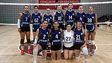 Elazığ Belediyespor Kadın Voleybol Takımı, galibiyetle sahadan ayrıldı.