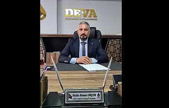 Başkan Biçer: 'Bayrak yere düşmez, düşürülemeyen bir milletin omuzlarında yükselir'