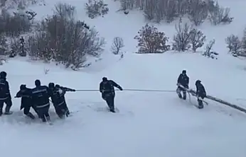 Kar Altında Enerji Mesaisi: Ekipler Seferber Oldu