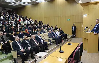 FÜ'de Atatürk'ün ileri görüşlülüğüne dair konferans düzenlendi
