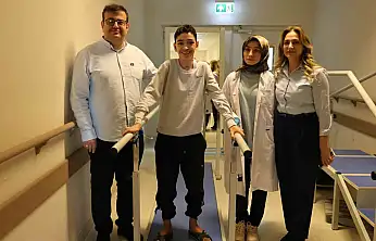 Nadir Görülen Hastalığı Yendi, Başarılı Ameliyatlardan Sonra Sağlığına Kavuştu