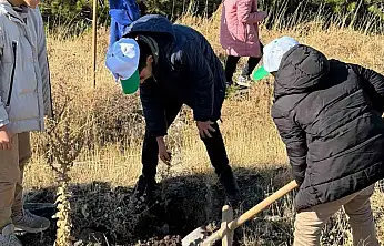 Sivrice'de fidan dikme etkinliği gerçekleştirildi.