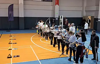 U15 Okçuluk Bölge Müsabakaları Şampiyonu Elazığ  Oldu