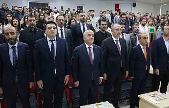 Vali Hatipoğlu: Türkiye, özellikle savunma sanayi ve teknolojik alandaki çalışmalarıyla önemli bir ilerleme kaydetti