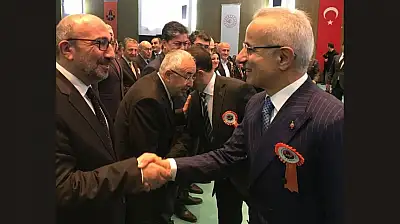 'Mesele Rol Kapmak Değil, Memlekete Hizmet Etmektir'