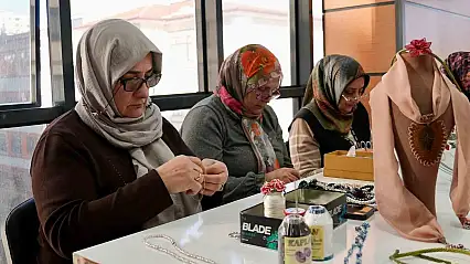 Elazığ'da kadınlara yönelik kurs programı sürüyor