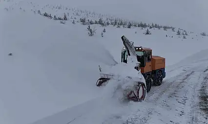 Elazığ'da 113 Köy Yolunda Çalışmalar Devam Ediyor
